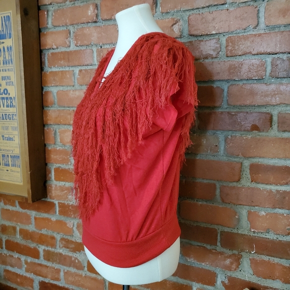 Vintage 80s Red Long Fringe Top V Neck T Shirts Me - Picture 3 of 7
